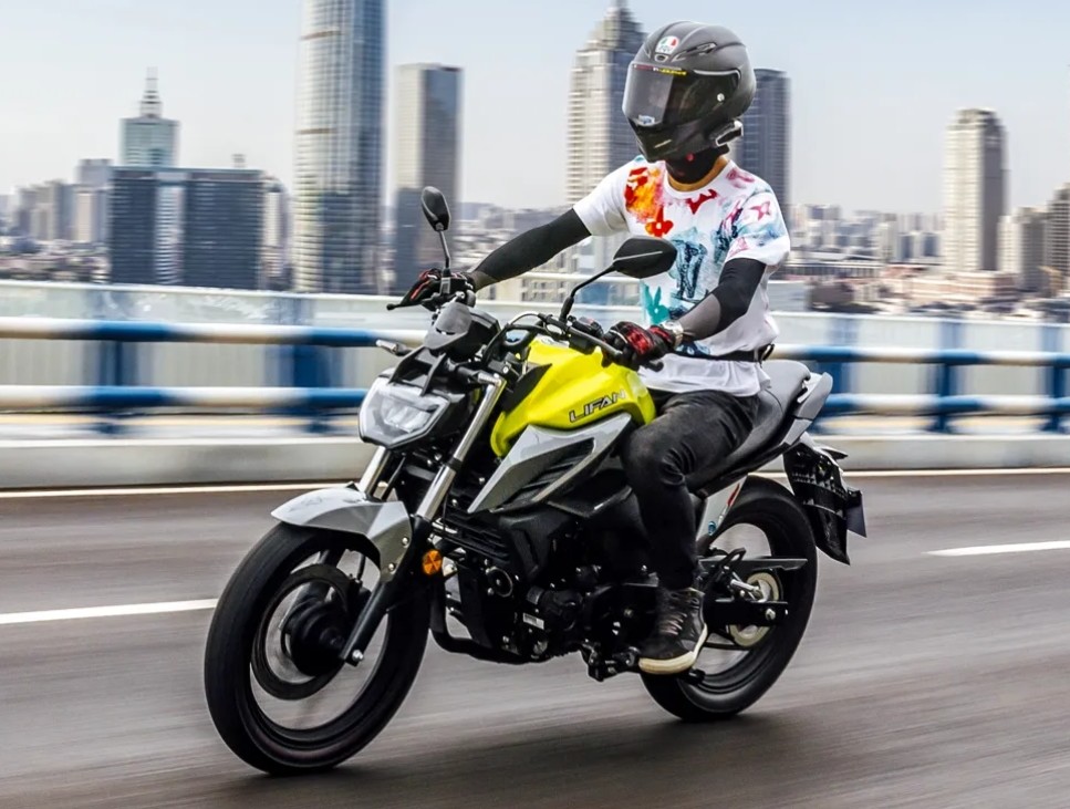 9980元力帆kps150上市颜值出众配单缸水冷引擎续航500km