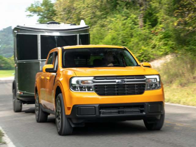 全新福特maverick皮卡可以负担得起的双用途卡车