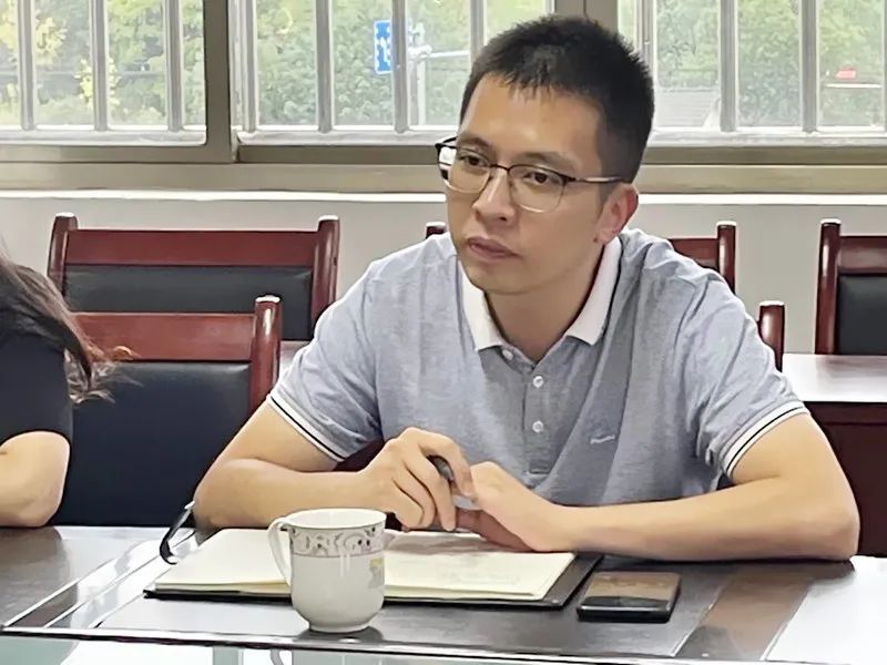 镇领导视察我校双减落实情况