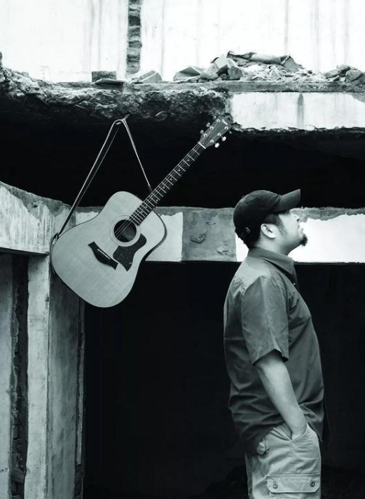 宋冬野演唱会被取消?不冤,我拍手叫好!