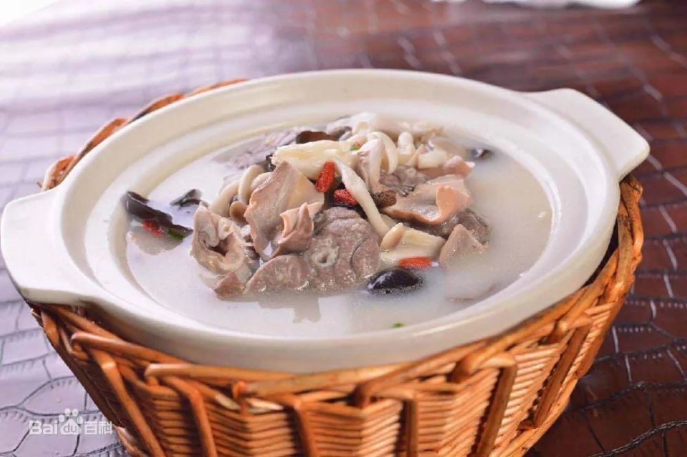 山西有看头美食篇之长治肚肺汤