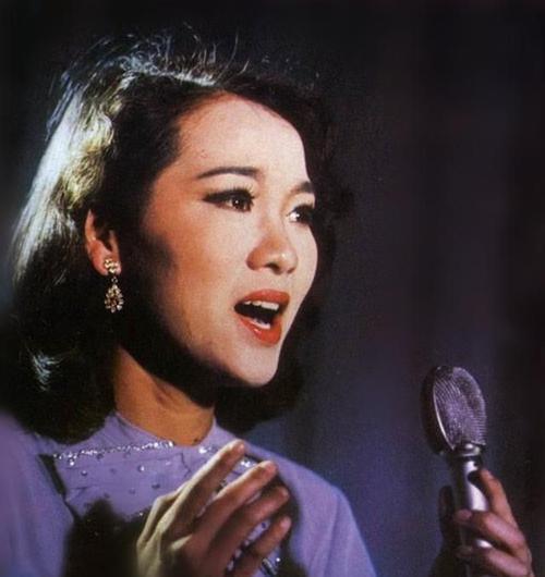 郑绪岚凭牧羊曲爆红后改国籍远嫁美国现状如何