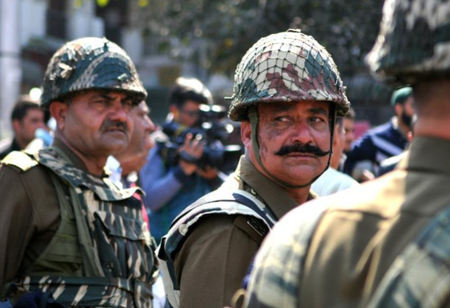 印度争议领土爆发激战5名印军士兵被击毙大批部队赶往现场