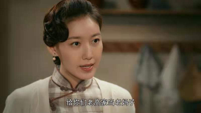 国民党特务担心中共和苏军联合,剧中的傅家庄就和大连苏军的指挥官
