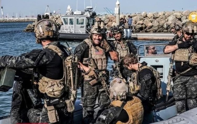 美國海豹突擊隊(navy seals) ,全稱為 美國海軍海豹突擊隊,隸屬於美國