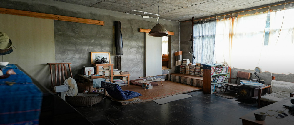 她修45㎡毛坯房火了:不用空调,少刷手机,朋友却踏破门