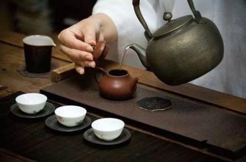 茶艺师泡茶照片图片