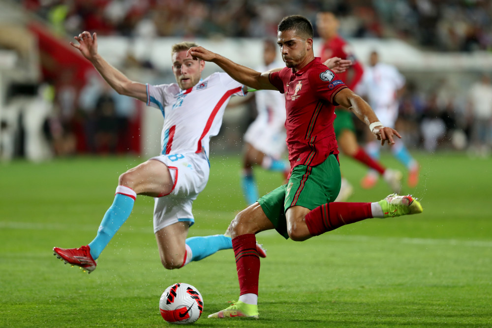 体育足球世预赛葡萄牙胜卢森堡