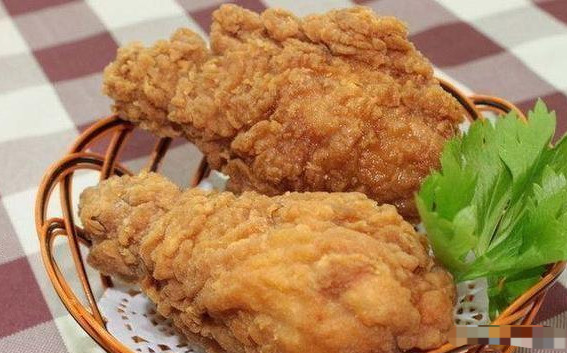 吃多炸鸡皮肤会变差吗(炸鸡吃多了会影响激素么)