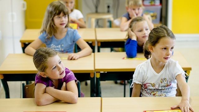 西方快乐教育的背后也是暗藏鸡娃