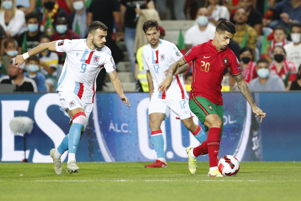 (外代二线)足球——世预赛:葡萄牙胜卢森堡