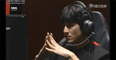 九亿少女梦再现?被李易峰直言有社交病,和大爷交流看出真实性格