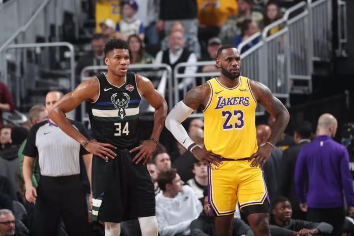 杜兰特 NBA内部人员公认杜兰特联盟最强！只有字母哥可挑战KD地位，詹姆斯没戏