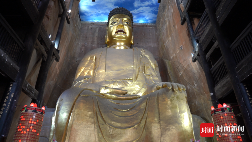 探访唐头宋身的世界室内第一金佛重庆潼南大佛寺摩崖造像川渝秘境