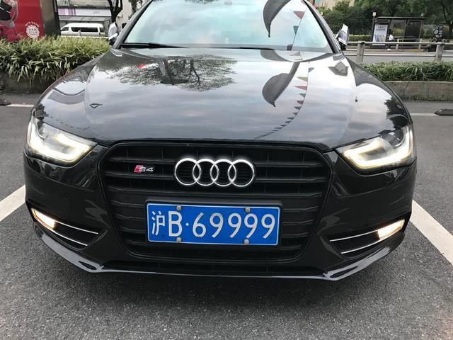 车牌上的小圆点有什么作用大部分人都不知道老司机告诉你