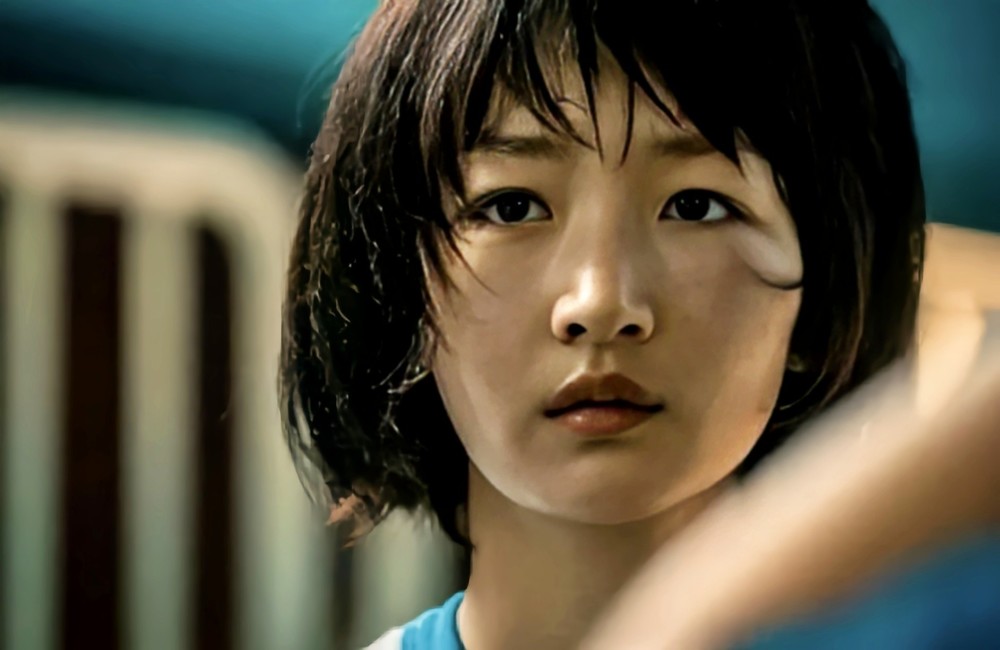 如今周冬雨的片酬也从当初《山楂树之恋》的15万,到《七月与安生》的