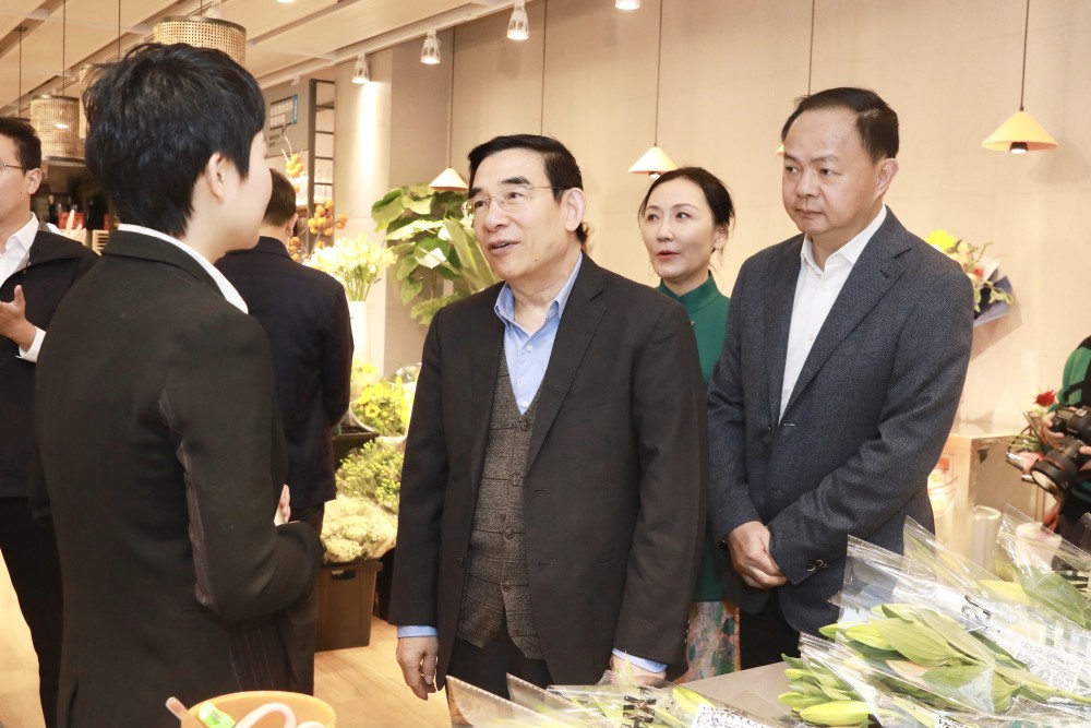 国务院发展研究中心副主任王安顺一行到长沙调研_腾讯新闻