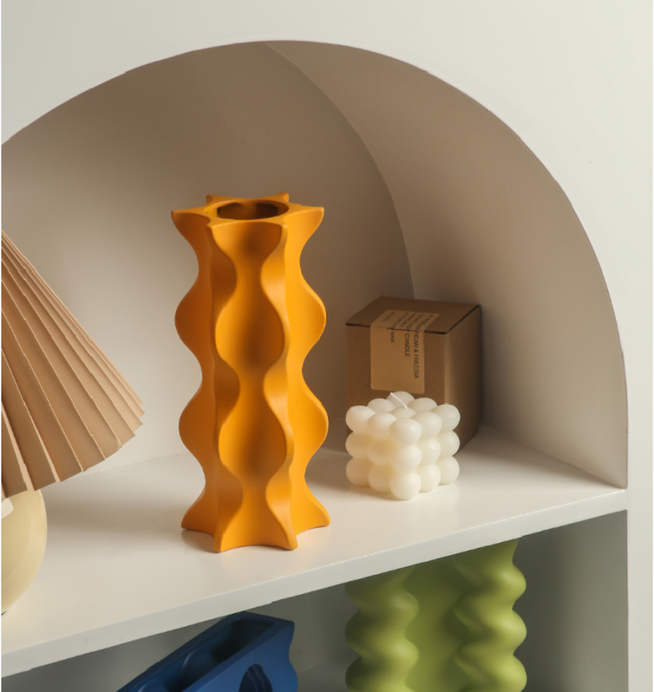 运用优质的陶瓷和精湛的工艺,打造流畅的线条和创新的造型.