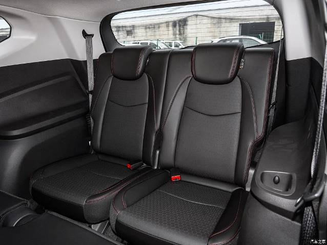 15万落地 轿车 Suv和mpv之间 为啥选后者是最明智的 腾讯新闻