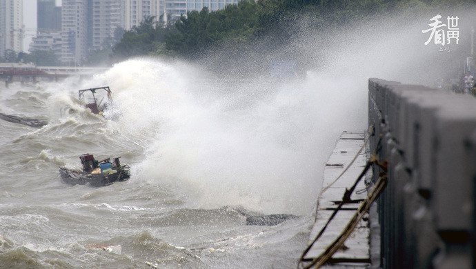 看世界 狂风巨浪 强台风登陆海南 腾讯新闻