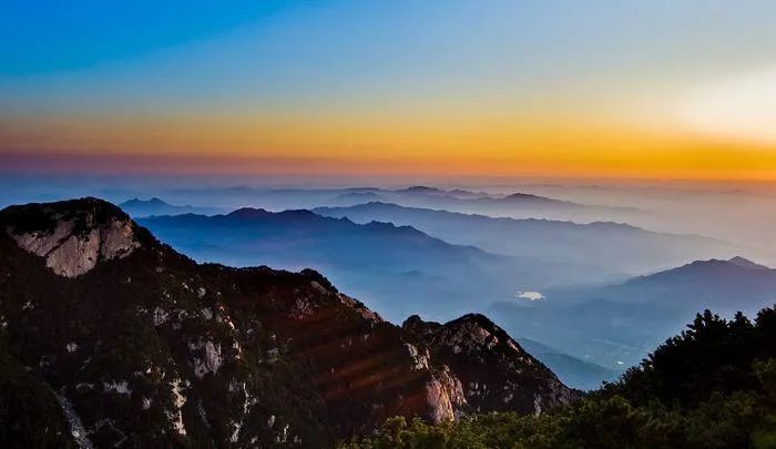 山东最美城市被誉天然氧吧因一座山举世闻名