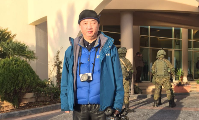 中国战地记者卢宇光图片