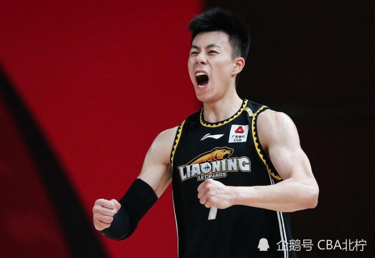鄢手骐 CBA三消息：辽宁18分大胜上海，鄢手骐状态回落，李春江隐藏实力