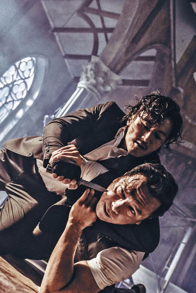 章子怡首次执导创佳绩获恩师赞赏,英皇三部电影打入票房十大