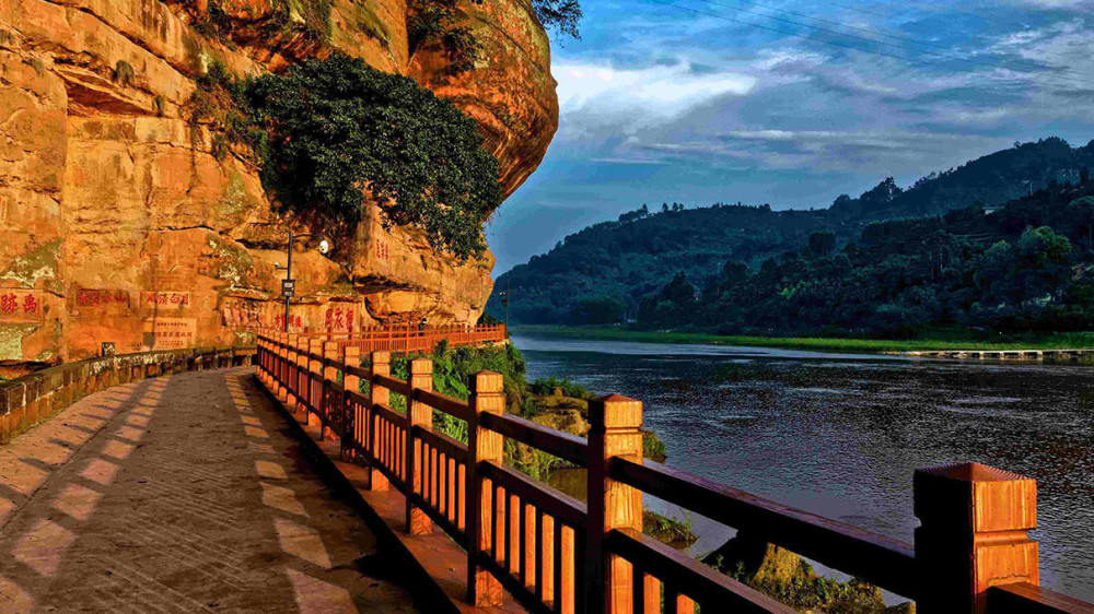 旅游图集,四川乐山市双5a景区,内附a级旅游景区名单