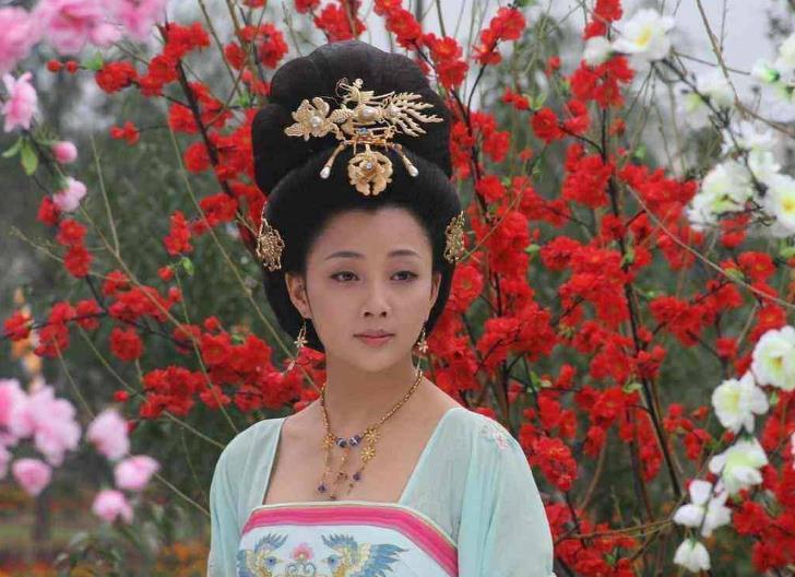 杨贵妃真实死因终于揭开史学家死法过于凄惨史书都不敢记载