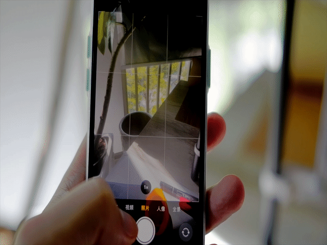 iphone拍的照片自动变亮如何解决