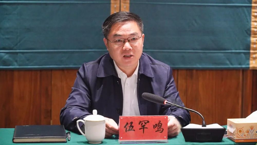 洪江区融媒体中心消息(记者:龙俐君  杨顺发)10月13日,市乡村振兴督查