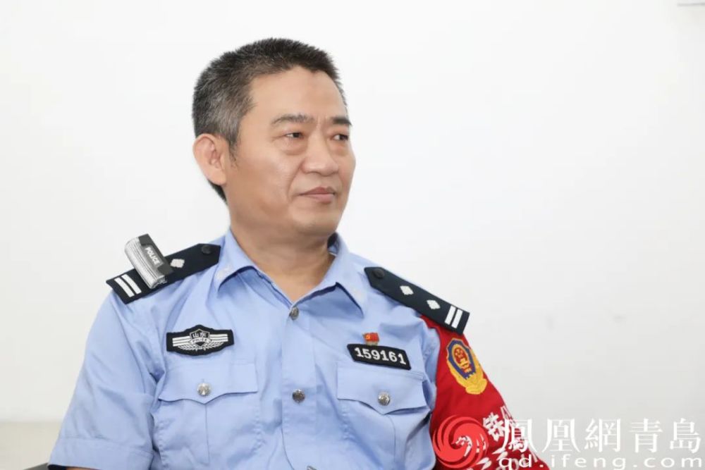 微笑青岛青岛地铁公安分局李村警务区民警李超坚守中绽放的警色