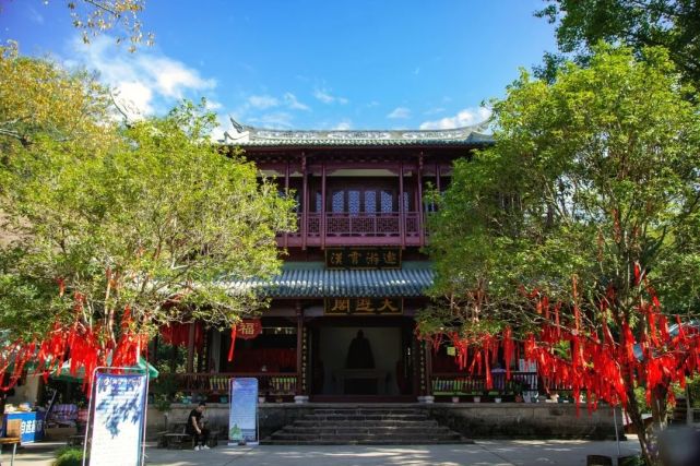 岁岁重阳,今又重阳,那就带上父母,我们在武夷山见面!