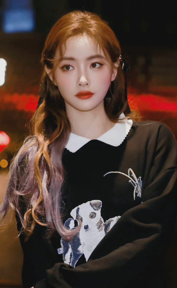 欧阳娜娜火到出圈的富家千金风,到底有多美