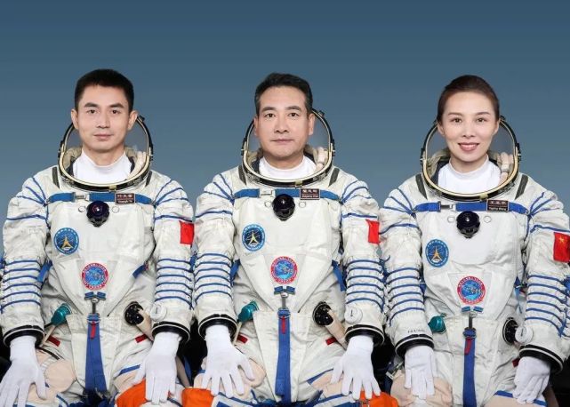 揭秘！80后成都双流籍航天员叶光富_腾讯新闻