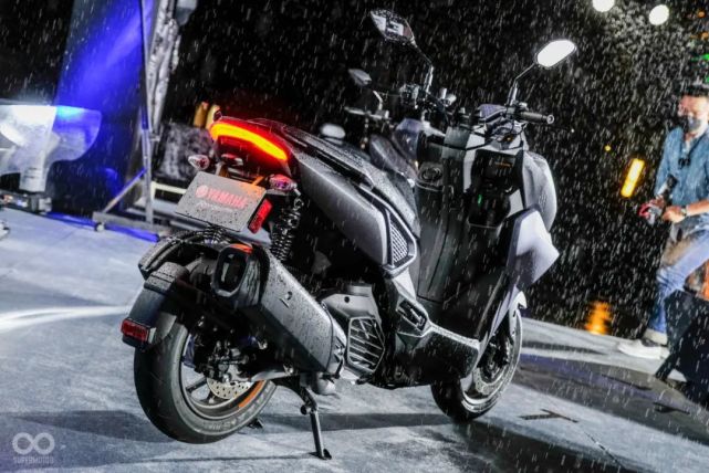 ��������˧̤�壬Force155�¿��