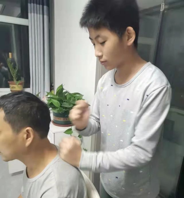 贾皓翔侯皓文褚啸林李柏良王宝轼杜启迪郭笑语周家乐屈昱霖李春晓
