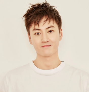 李俊逸个人资料简介演艺经历图片