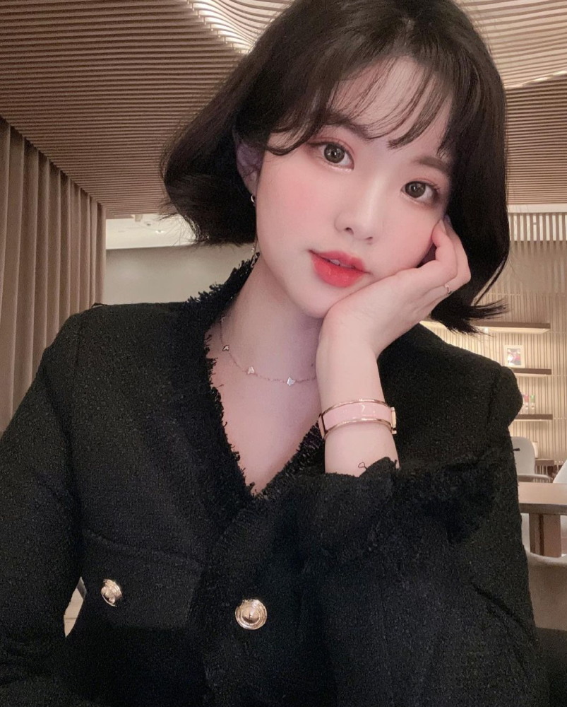 微胖女孩的甜美短发._腾讯新闻