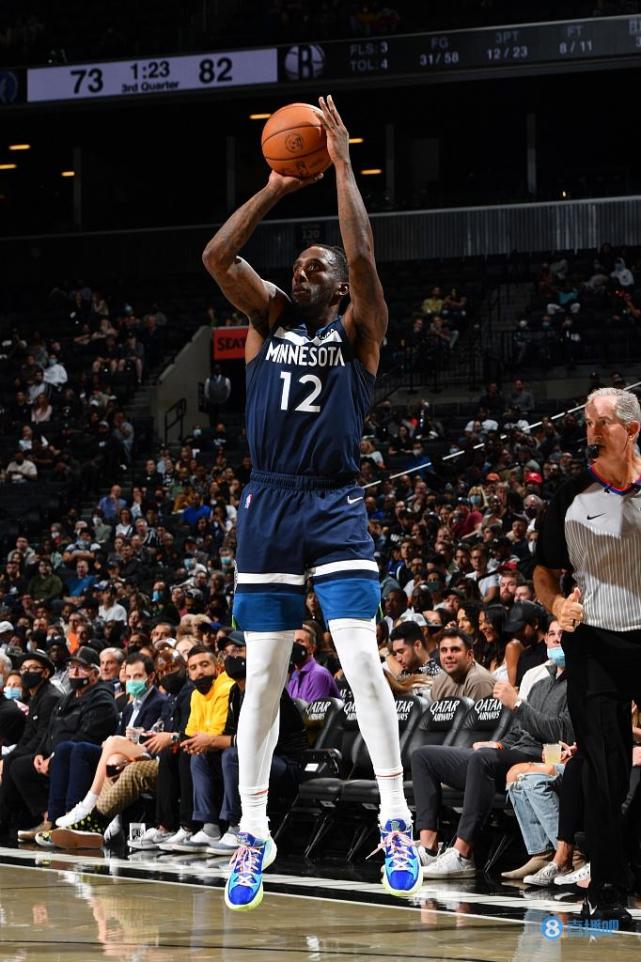 名记:前锋托里恩-普林斯2年1600万续约森林狼