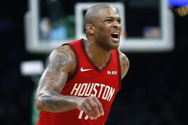 篮板 经验与意识！盘点NBA十大矮壮的篮板球怪物：球权的完美保障！