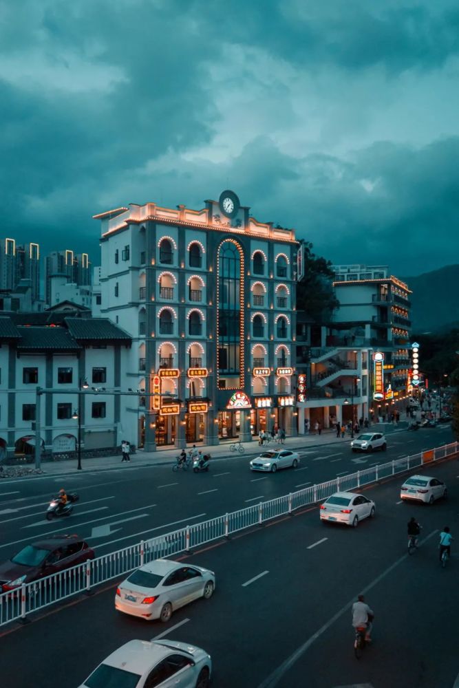 您好这里是龙岩