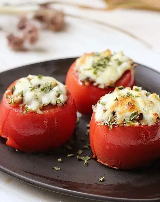 秒变大厨,别具一格的开胃小吃,芝士焗番茄