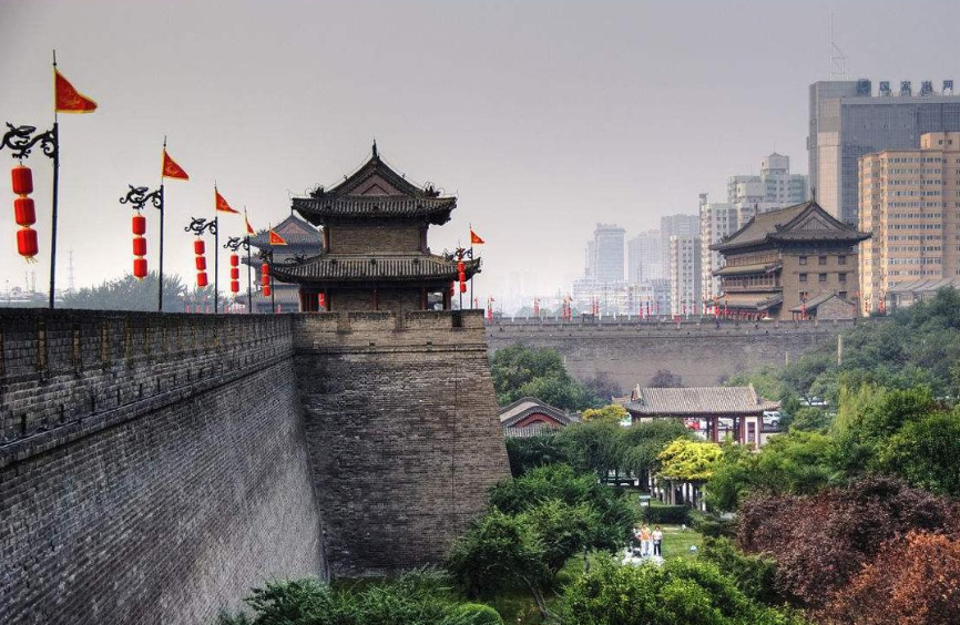 古代的城市中,为什么都有高高的城墙?它究竟有何作用?