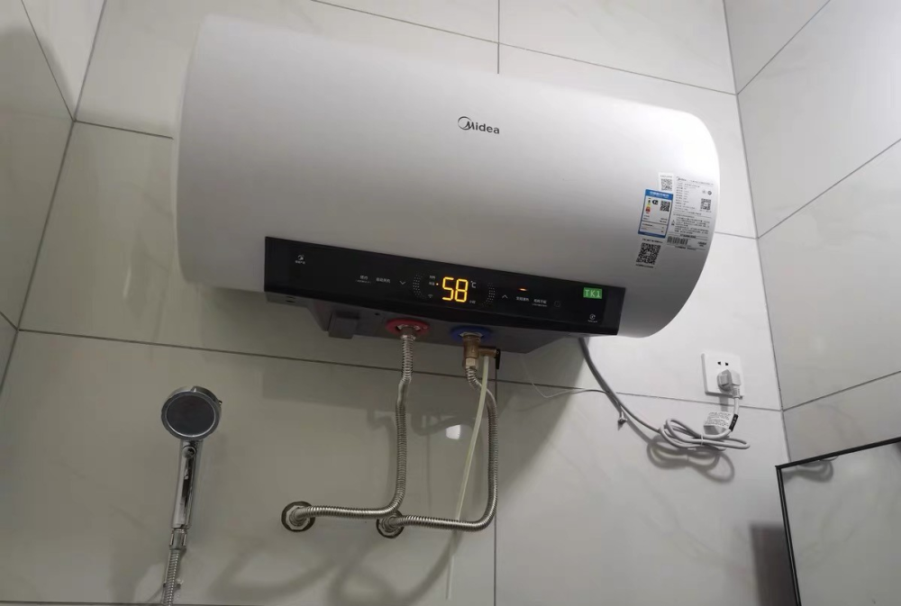 秋冬洗澡用電熱水器,是隨開隨用省電,還是一直開著更省電?