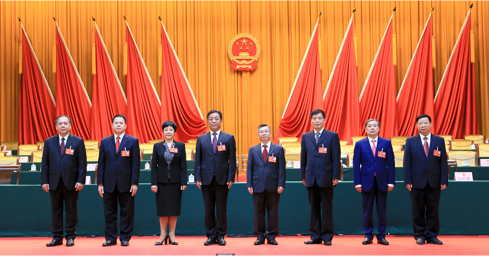 彭代元当选贺州市人民政府市长,陆海平当选贺州市人大常委会主任
