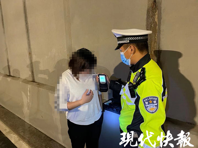 女司機酒駕被查,竟說