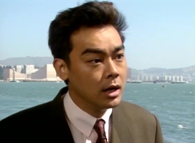 父亲欠2百亿,他找霍英东和李嘉诚帮忙,卖掉公司反而赚了3百亿|方展博