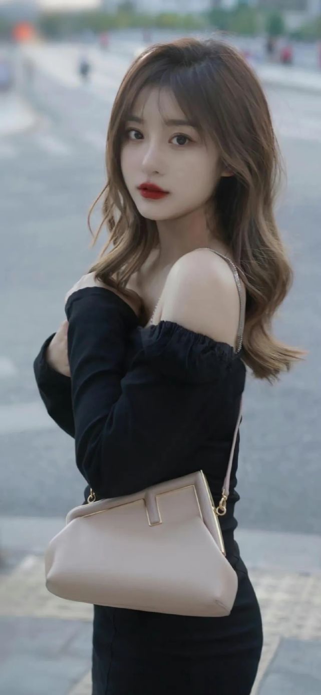 1015期壁纸 | 超甜渣男壁纸